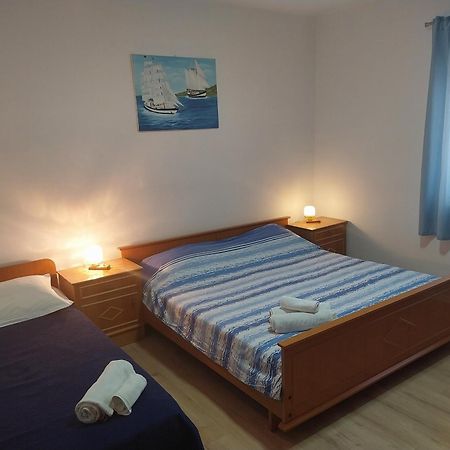 Apartman Lu Jesenice  Exteriör bild