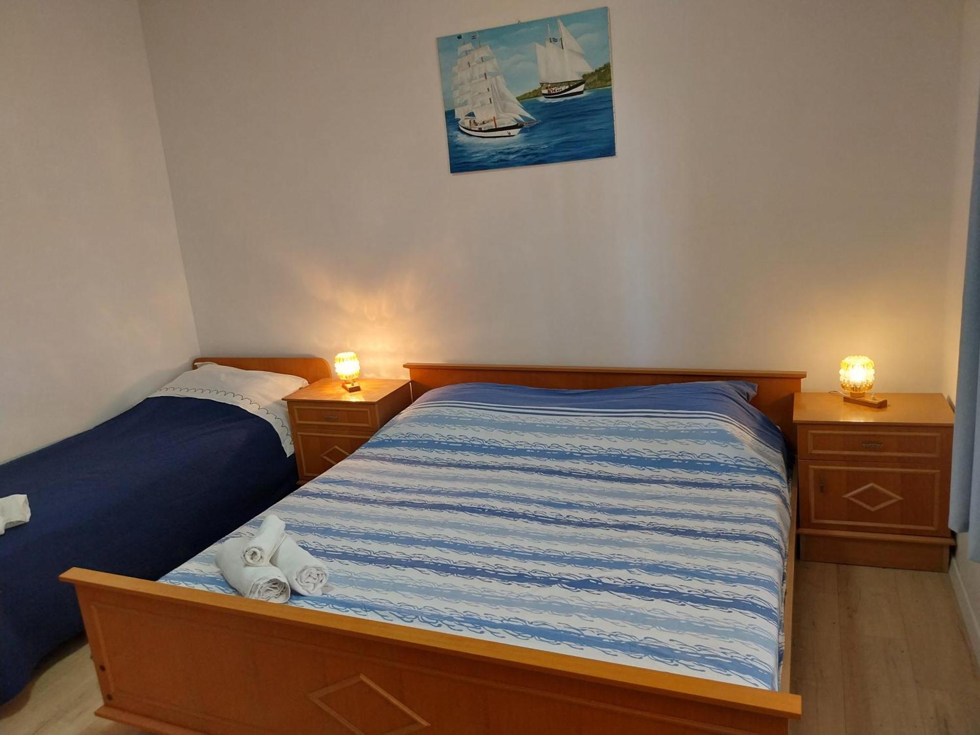 Apartman Lu Jesenice  Rum bild